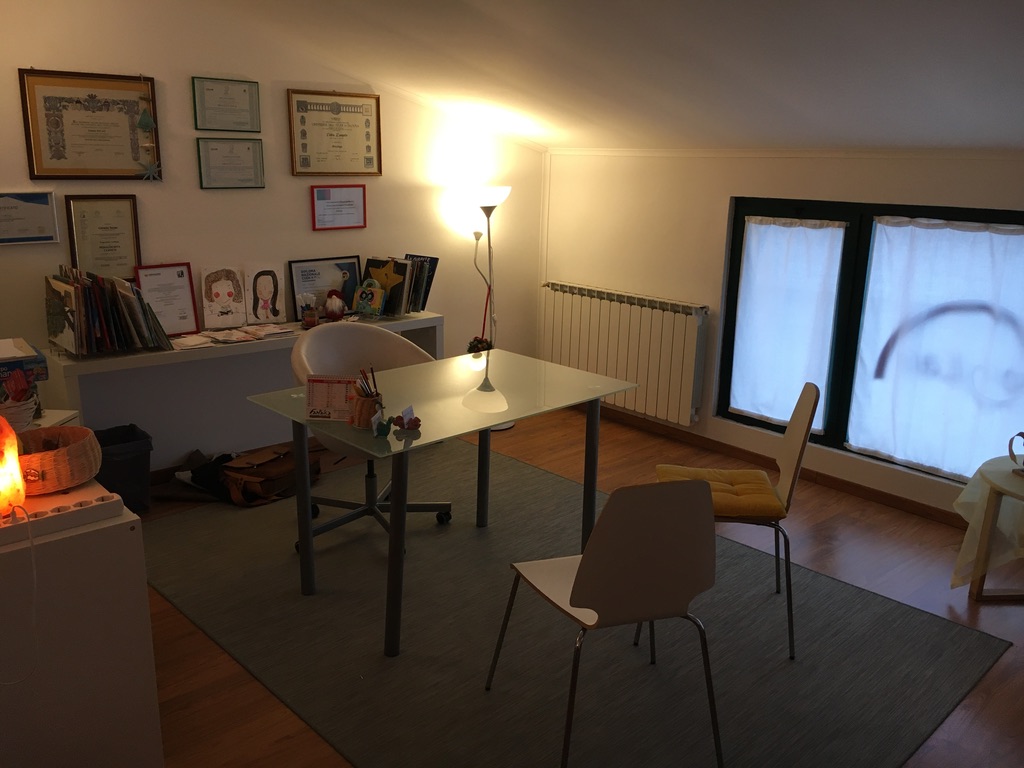 studio 2